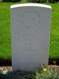 Klagenfurt War Cemetery - Titterton, Harry